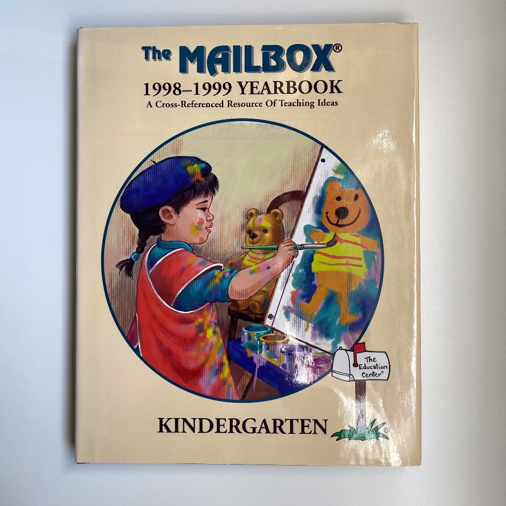 BOOK The Mailbox Kindergarten Yearbook